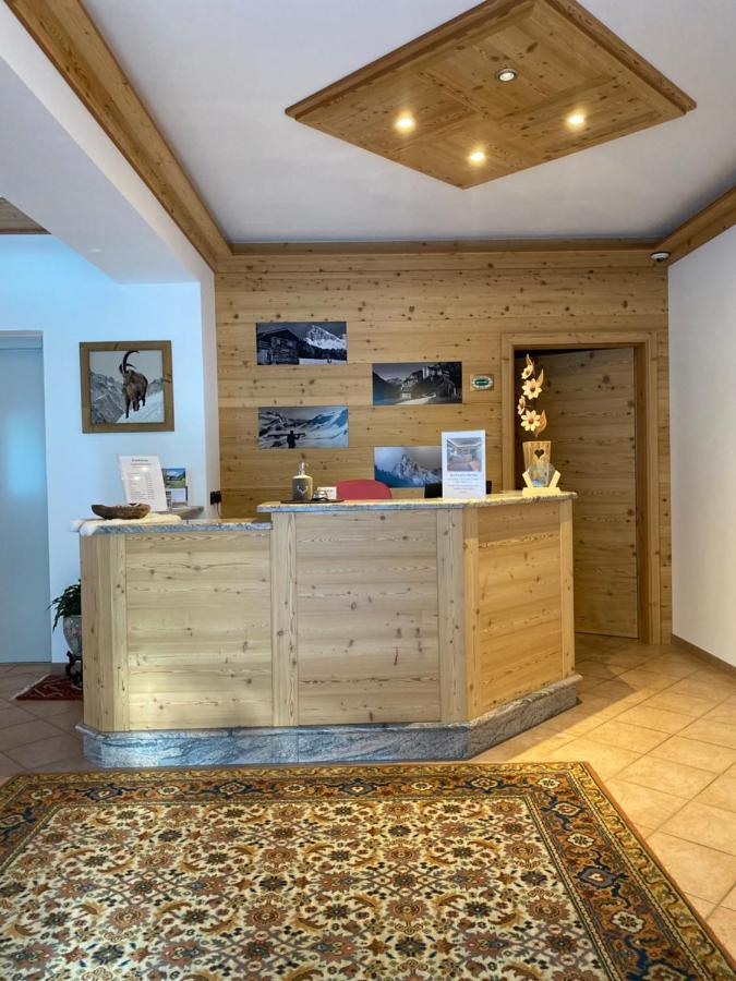 Garni Villa Elsa Pozza di Fassa Exterior foto
